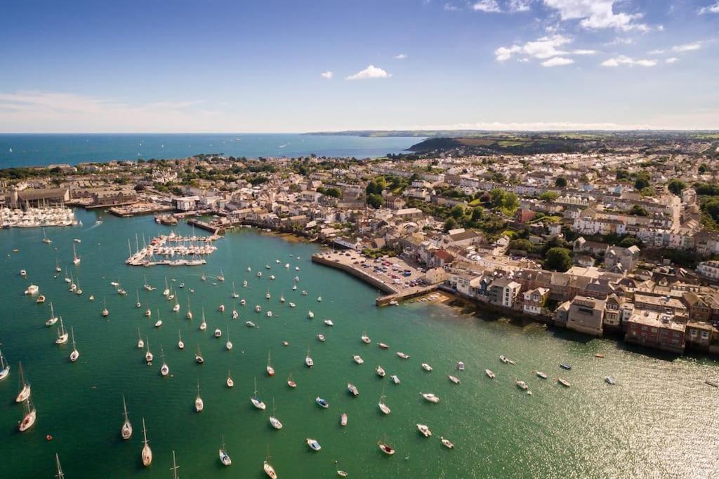 The Nest, Central Falmouth, 10 Mins To The Beaches And Off Street Parking 外观 照片